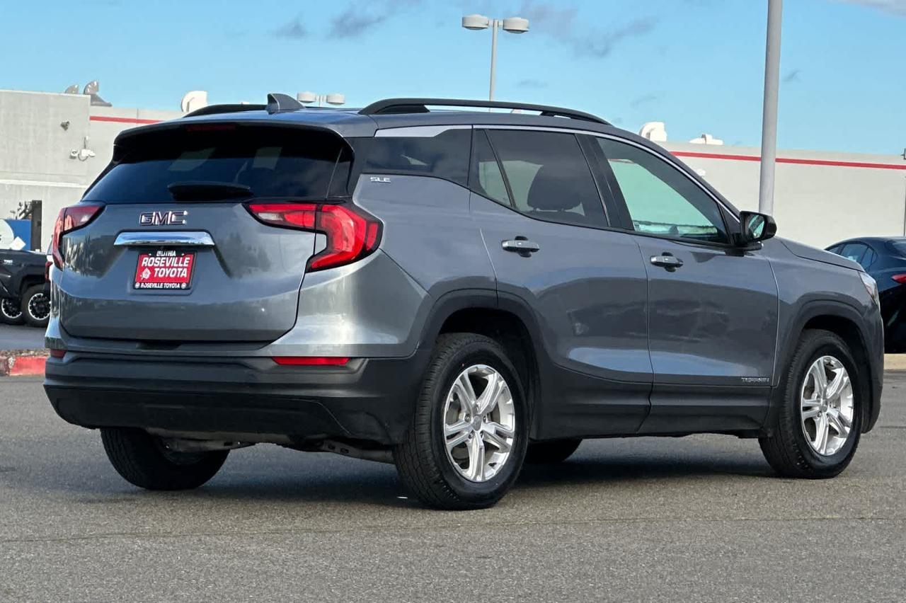 2020 GMC Terrain SLE