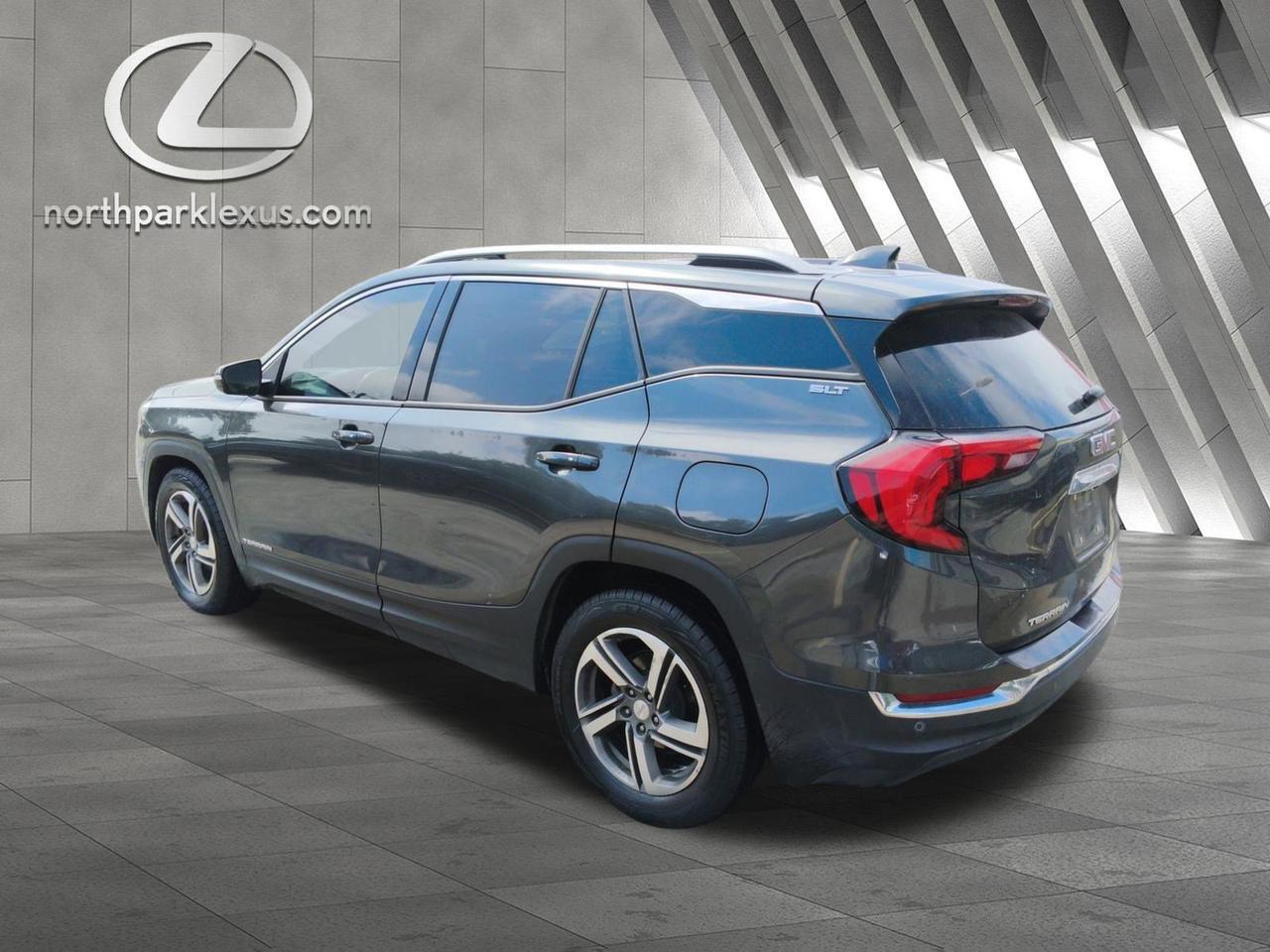 2020 GMC Terrain SLT