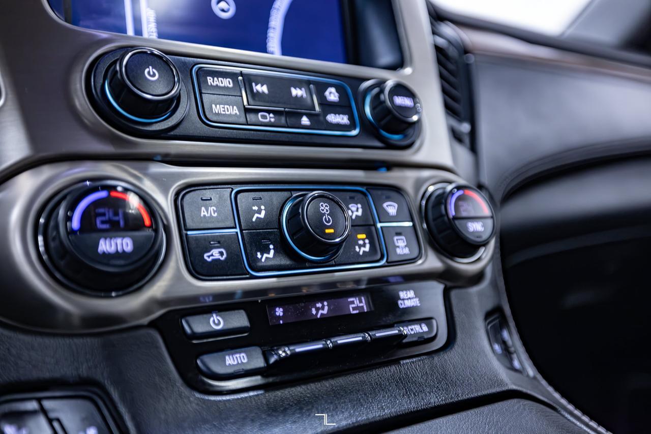 2020 GMC Yukon AWD Denali Leather Roof Nav BCam Red Deer AB