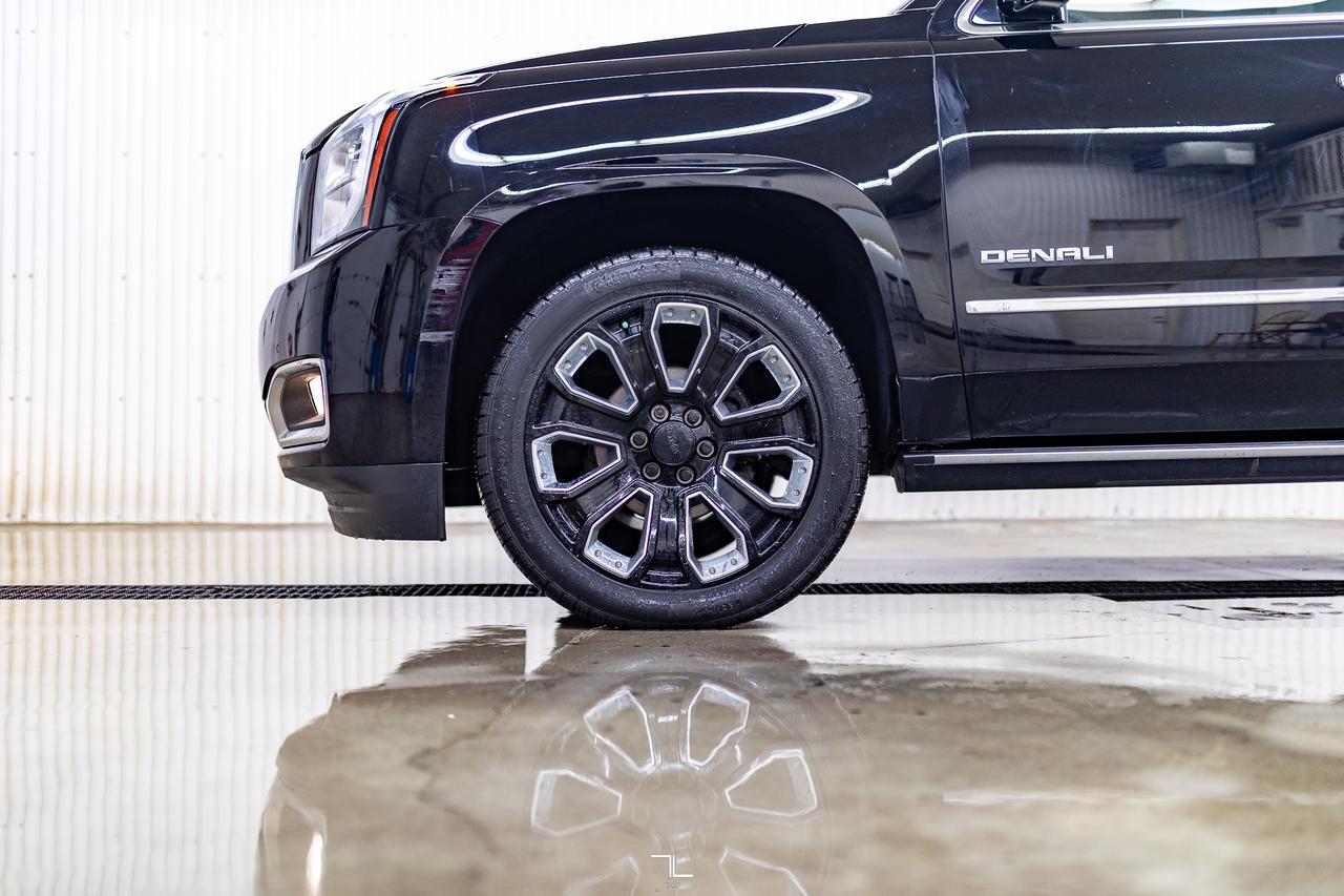 2020 GMC Yukon AWD Denali Leather Roof Nav DVD Red Deer AB