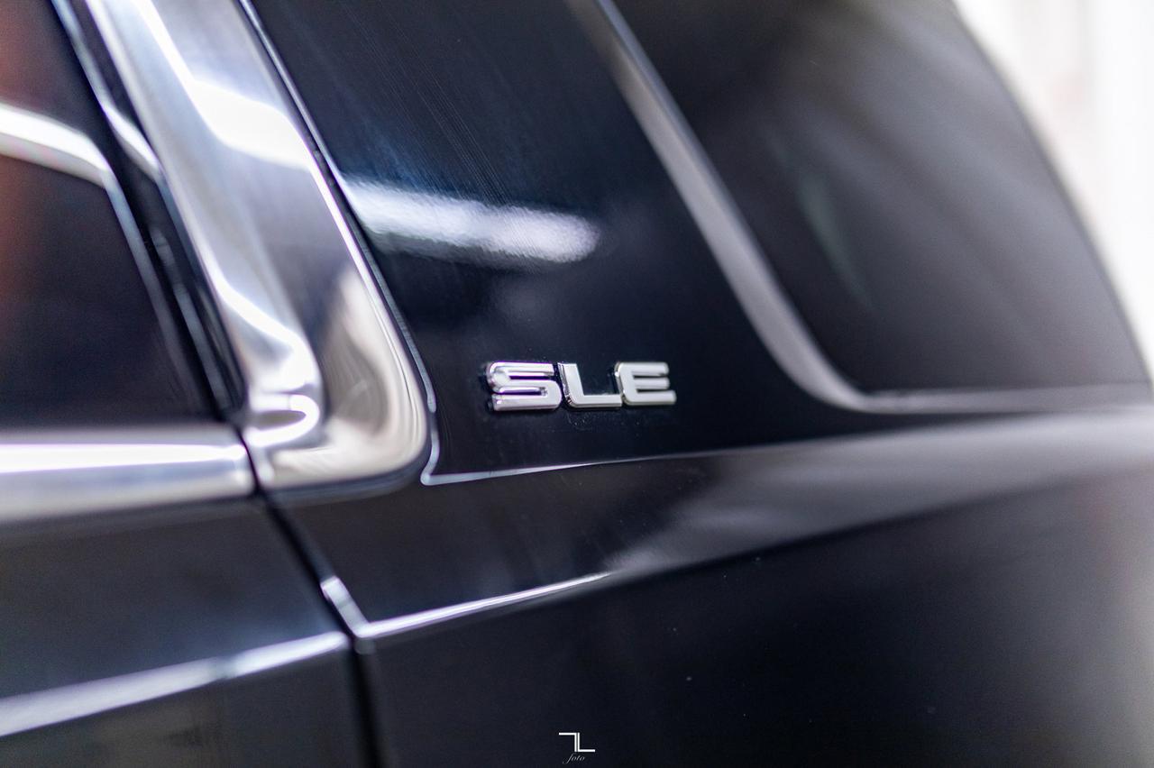 2020 GMC Yukon AWD SLE BCam 8 Passenger Red Deer AB