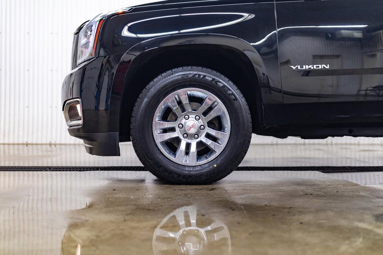 2020 GMC Yukon AWD SLE BCam 8 Passenger Red Deer AB
