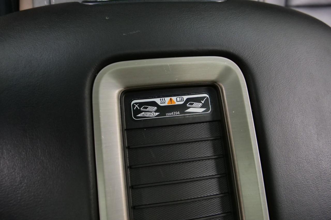 2020 GMC Yukon Denali 4WD / Third Row / 6.2L V8 / Cooled Seats! Lincolnton NC