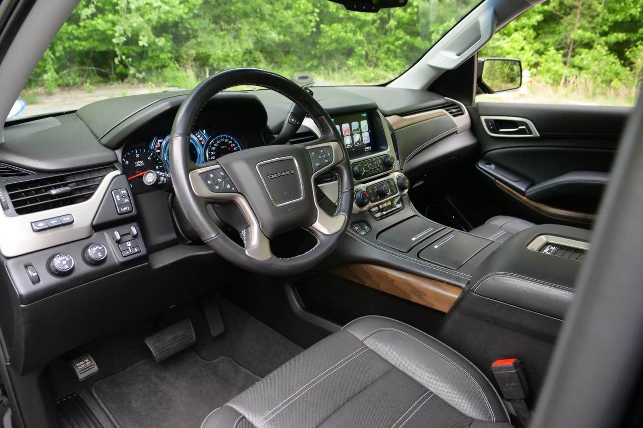 2020 GMC Yukon Denali 4WD / Third Row / 6.2L V8 / Cooled Seats! Lincolnton NC