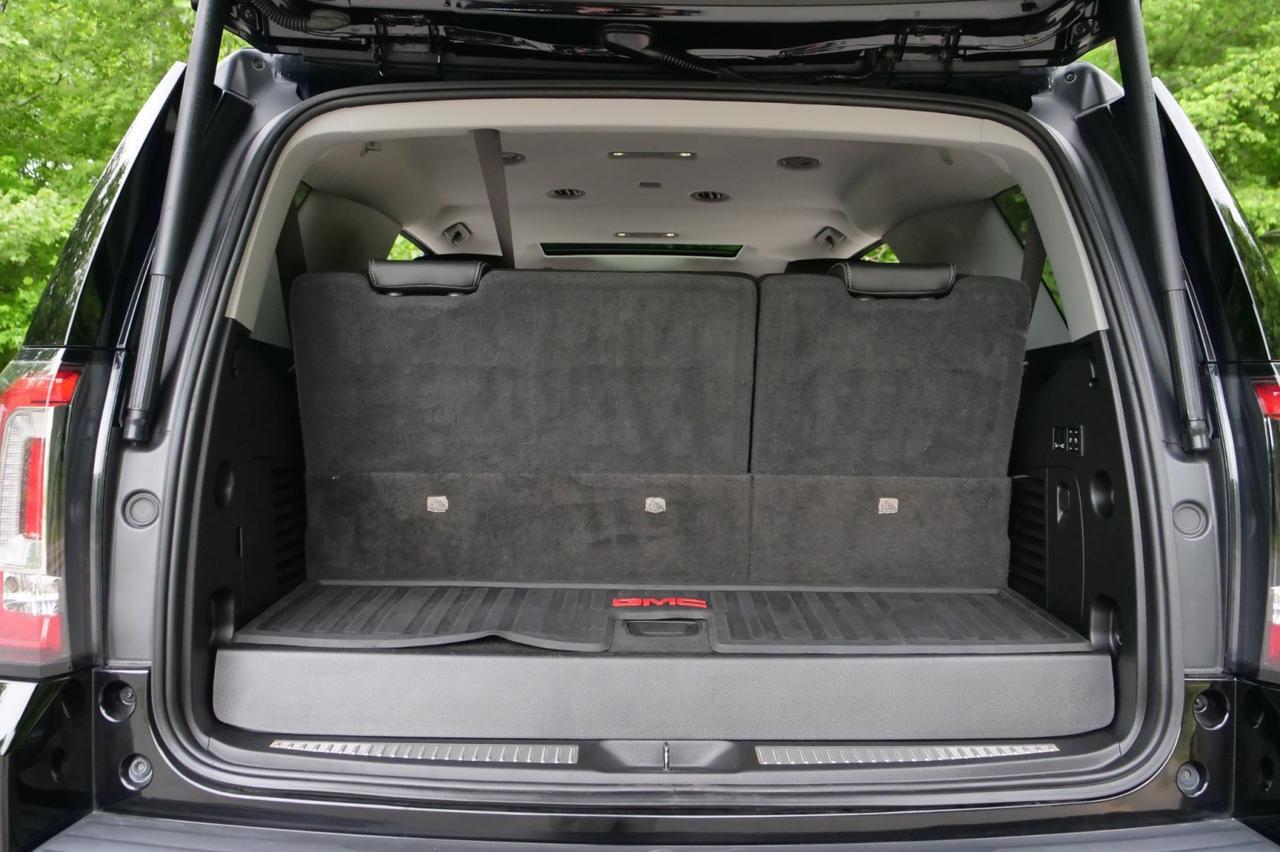 2020 GMC Yukon Denali 4WD / Third Row / 6.2L V8 / Cooled Seats! Lincolnton NC