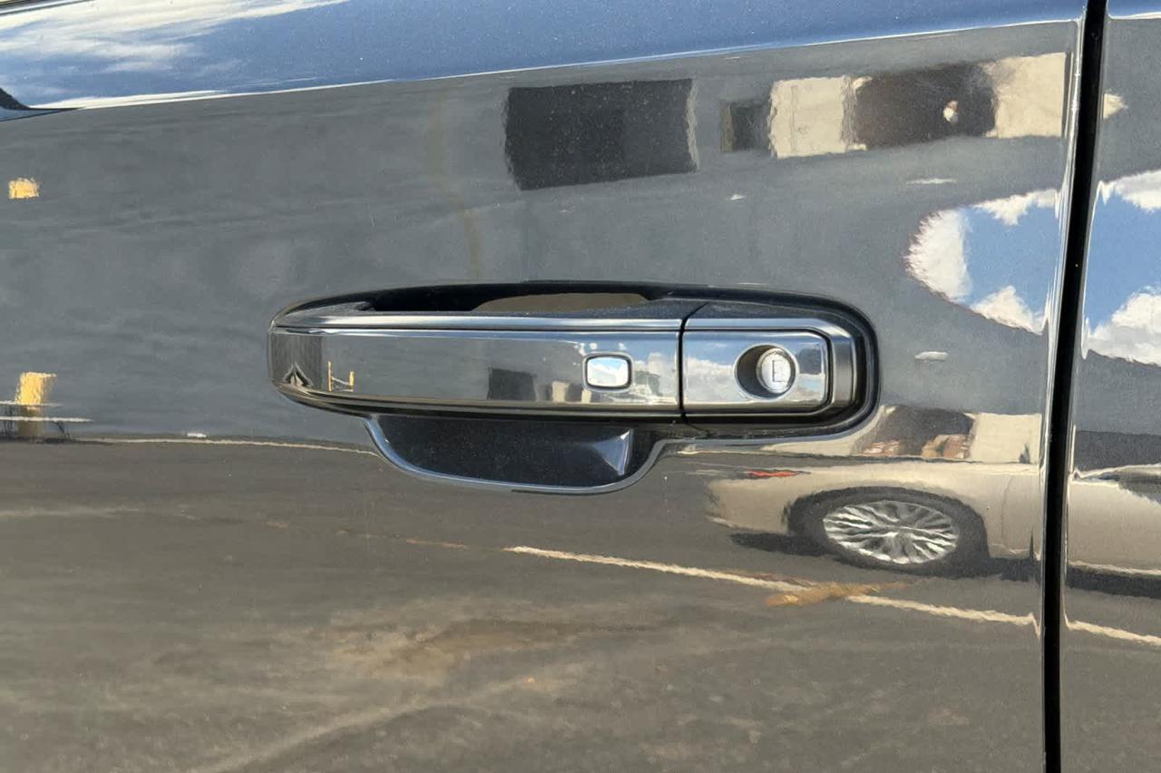 2020 GMC Yukon Denali Denali Roseville CA