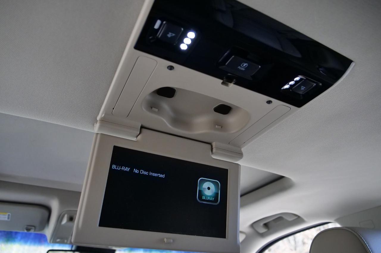 2020 GMC Yukon Denali / Ultimate Package / Cooled Seats / Third Row! Lincolnton NC