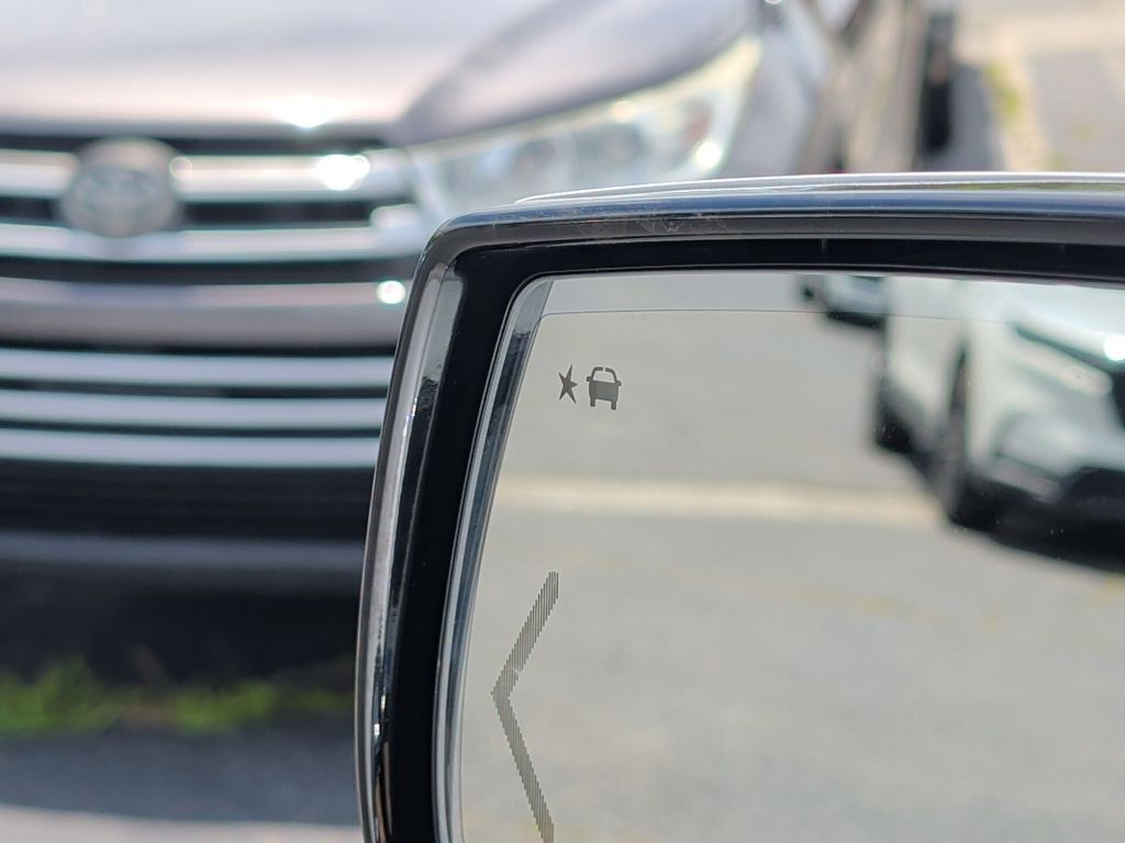 2020 GMC Yukon Denali Worcester MA