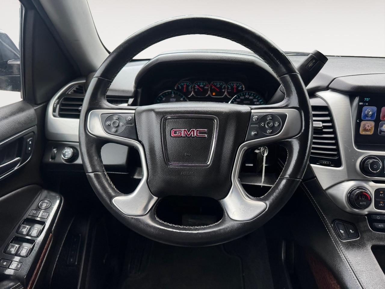 2020 GMC Yukon SLT STANDARD EDITION, HEATED SEATS, BOSE SPEAKERS, NAVIGATION, KEYLESS ENTRY, SUNROOF, ROOF RACKS, ONE OWNER VEHICLE, COME SEE WHY THIS COULD BE YOUR NEXT SUV TODAY!!! Norfolk VA
