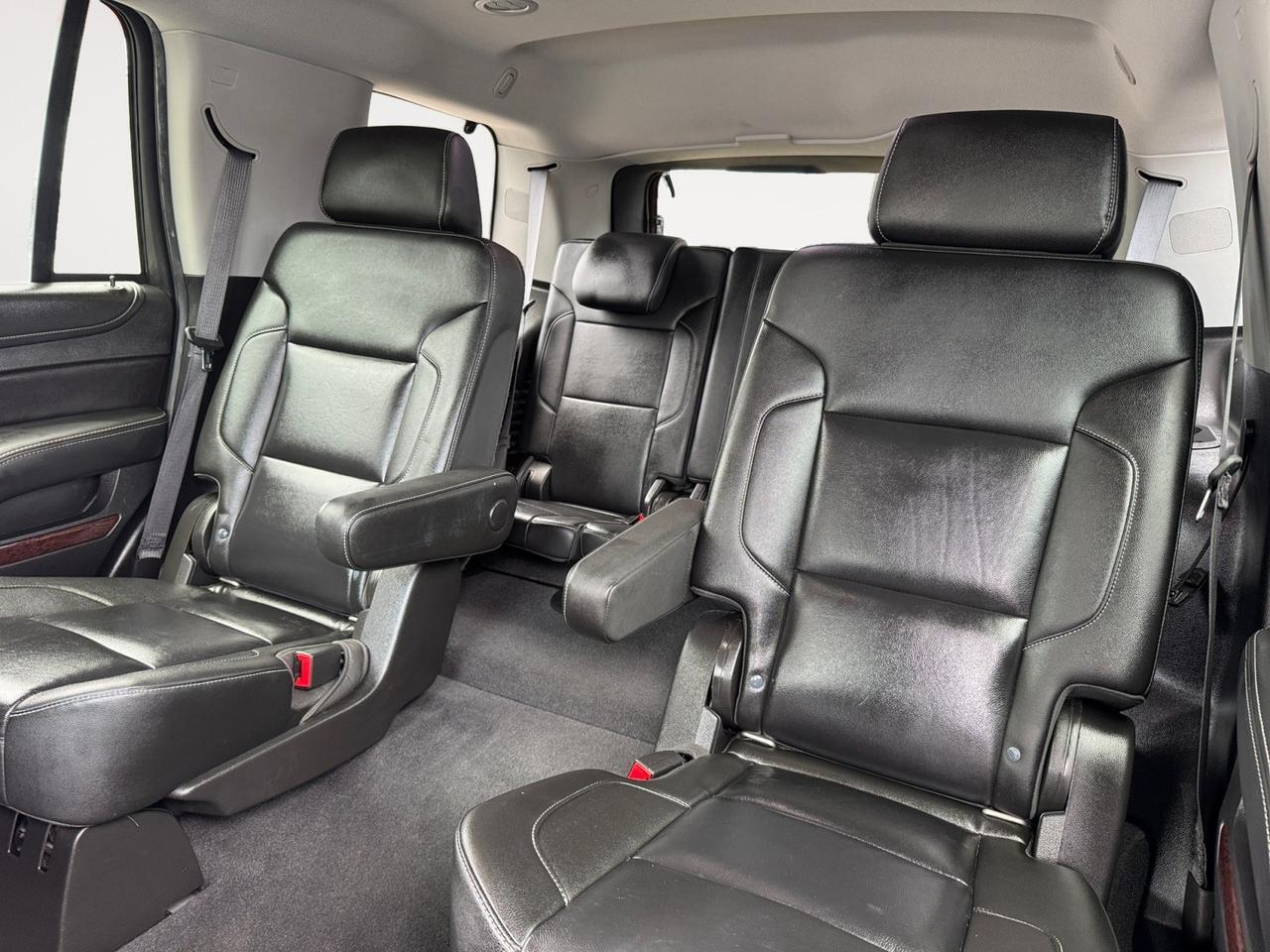 2020 GMC Yukon SLT STANDARD EDITION, HEATED SEATS, BOSE SPEAKERS, NAVIGATION, KEYLESS ENTRY, SUNROOF, ROOF RACKS, ONE OWNER VEHICLE, COME SEE WHY THIS COULD BE YOUR NEXT SUV TODAY!!! Norfolk VA