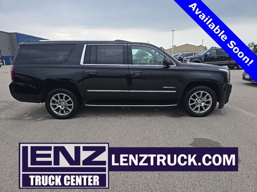 2020_GMC_Yukon XL_Denali 4WD 7 Passenger_ Fond du Lac WI