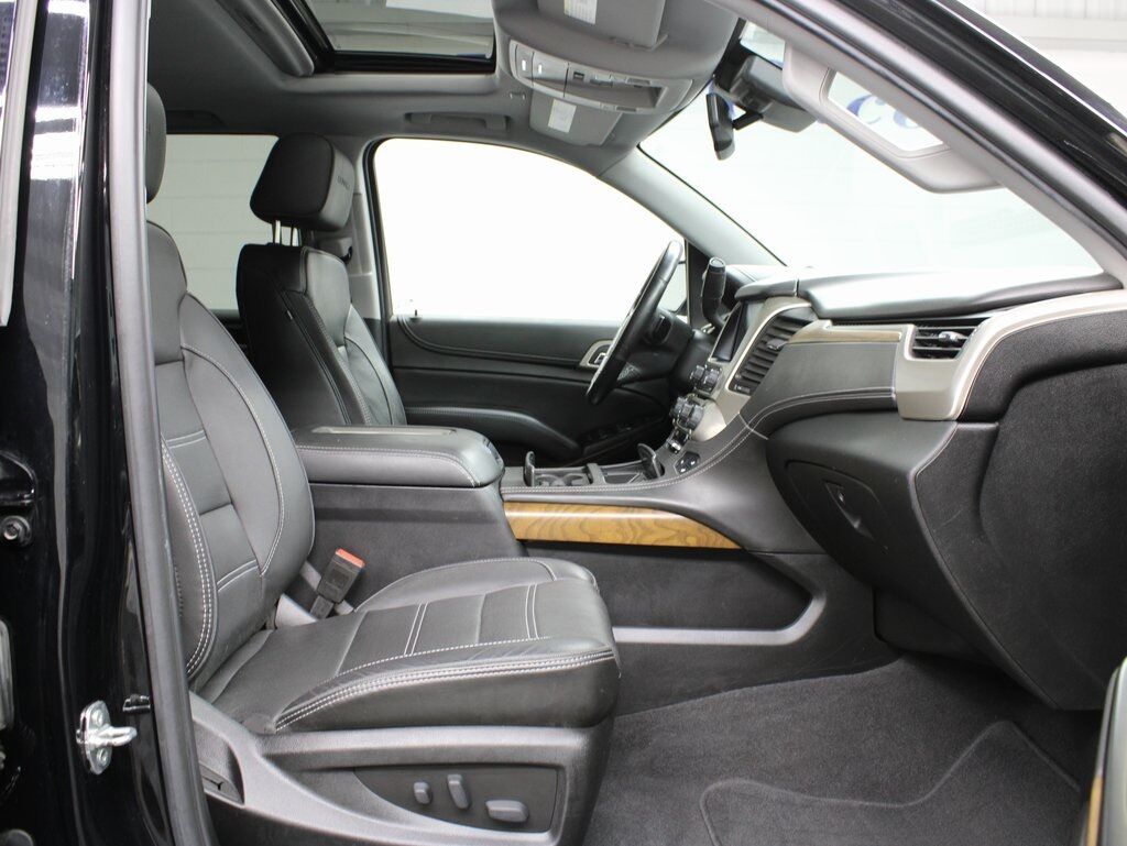 2020 GMC Yukon XL Denali 4WD 7 Passenger Fond du Lac WI