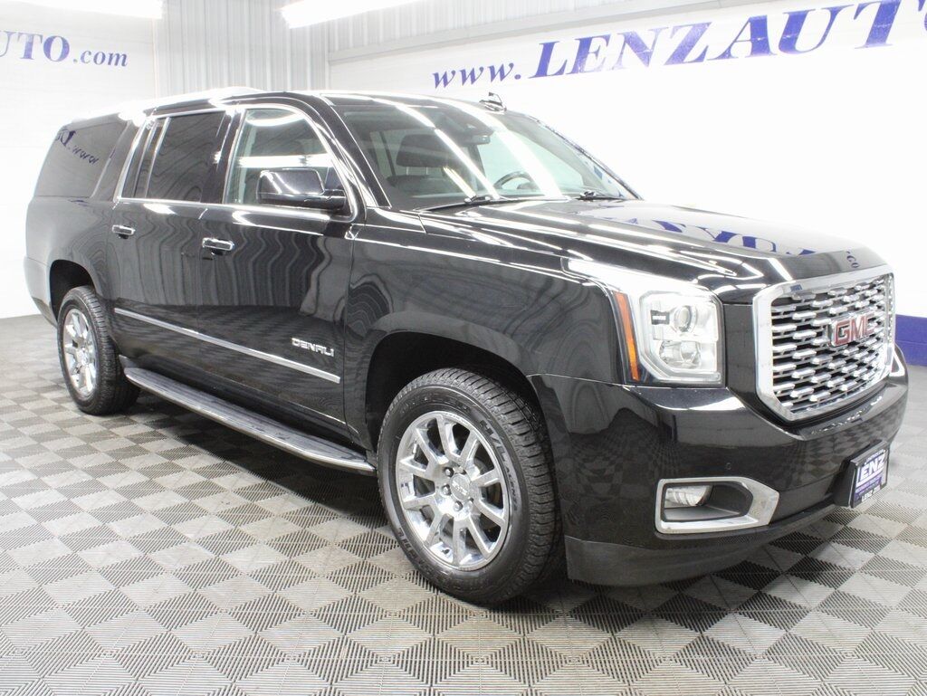 2020 GMC Yukon XL Denali 4WD 7 Passenger Fond du Lac WI
