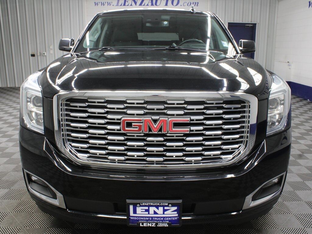 2020 GMC Yukon XL Denali 4WD 7 Passenger Fond du Lac WI