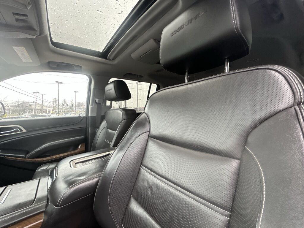 2020 GMC Yukon XL Denali Crestwood KY