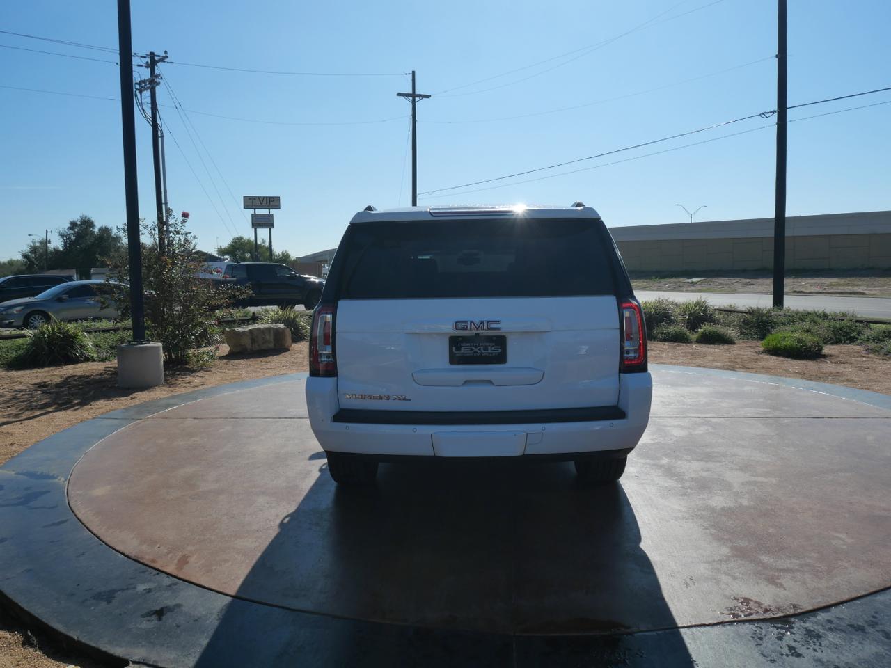 2020 GMC Yukon XL SLE