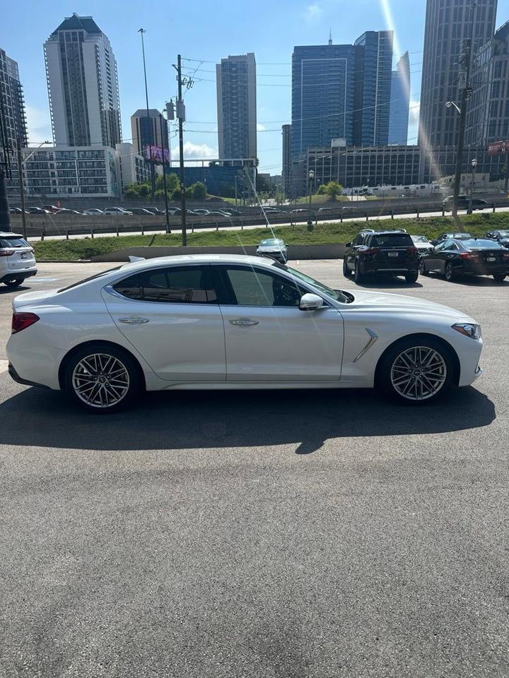 2020 Genesis G70 2.0T