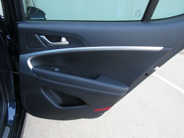 2020 Genesis G70 2.0T Plano TX
