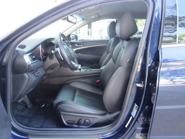 2020 Genesis G70 2.0T Plano TX