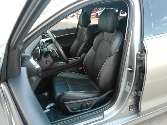 2020 Genesis G70 2.0T RWD Plano TX