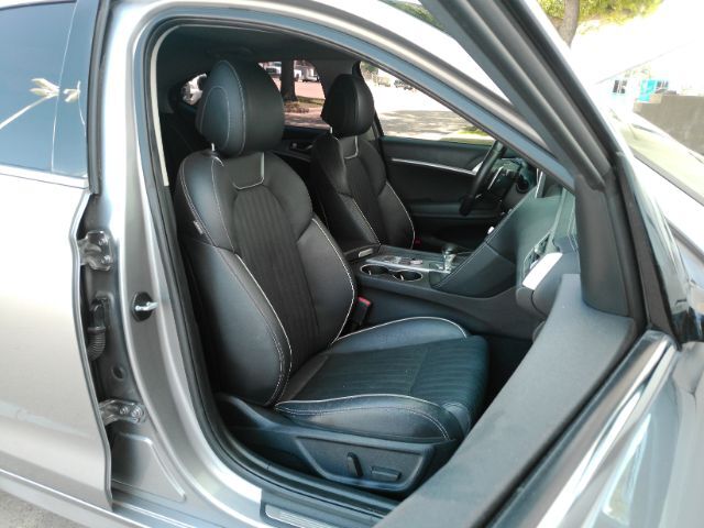 2020 Genesis G70 2.0T RWD Plano TX