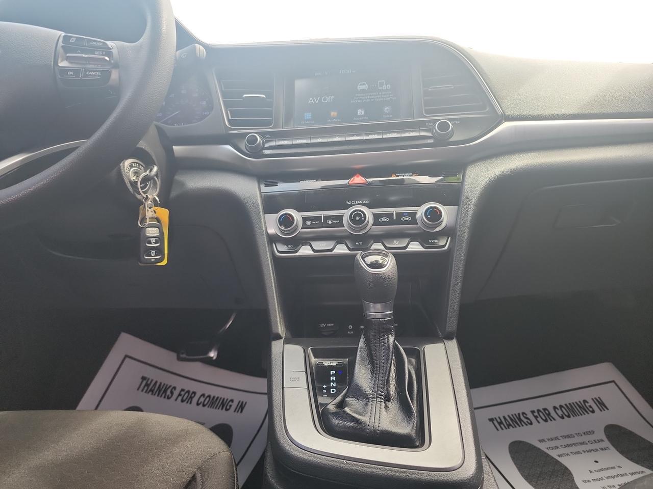 2020 HYUNDAI ELANTRA LIMITED; SEL SEL Kansas City MO
