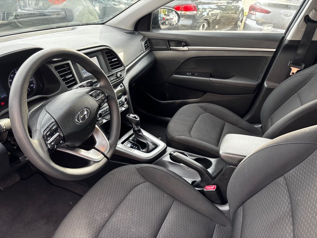 2020 HYUNDAI ELANTRA SE Des Moines WA