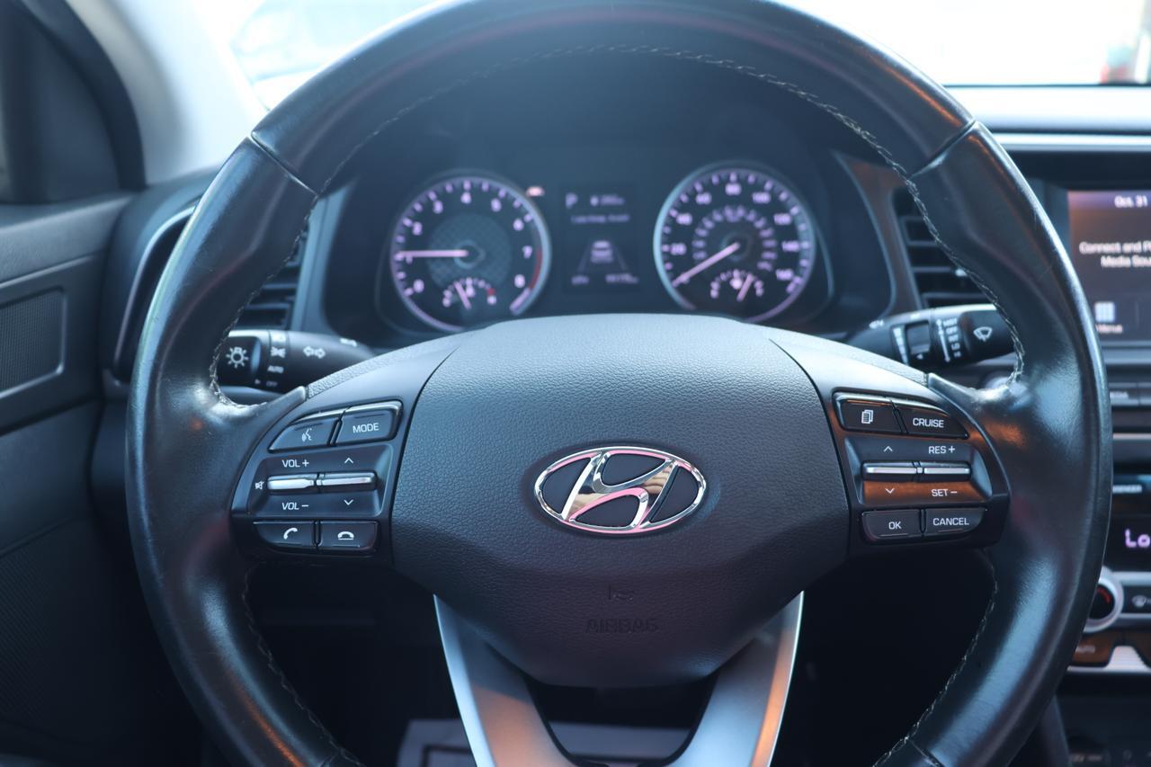 2020 HYUNDAI ELANTRA SEL BLACK at G Motors