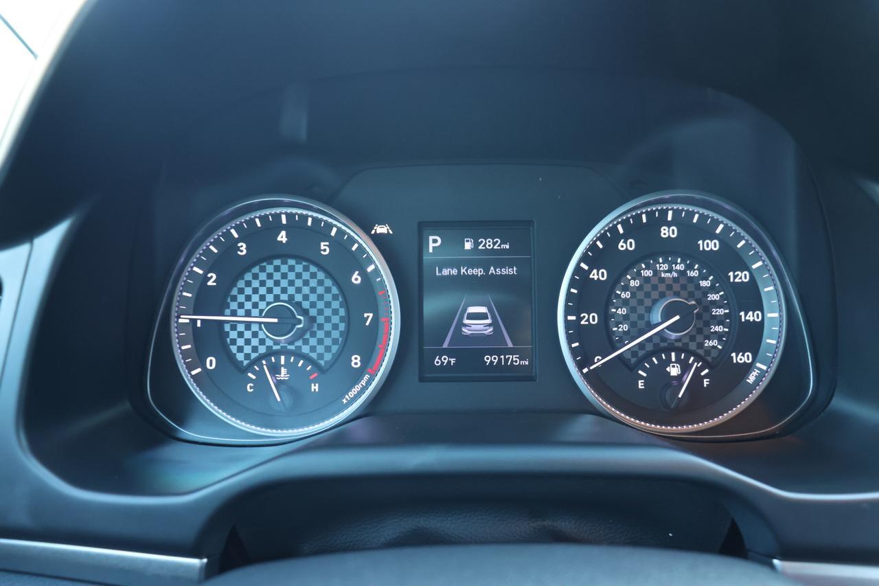 2020 HYUNDAI ELANTRA SEL BLACK at G Motors