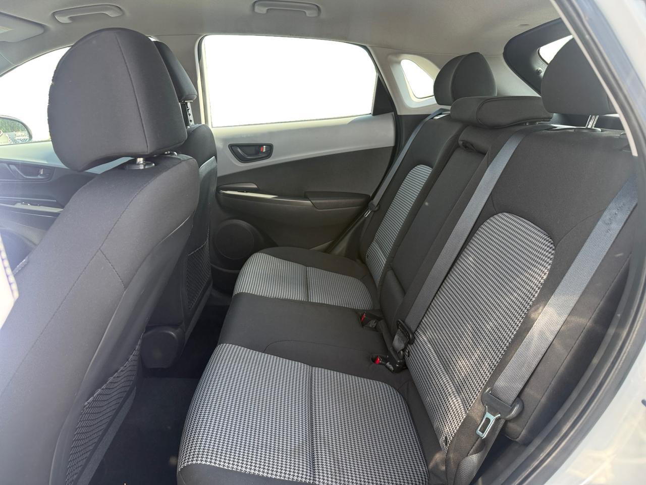 2020 HYUNDAI KONA SE Kansas City MO