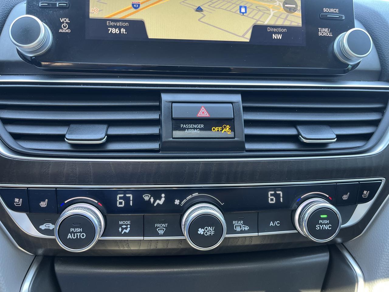 2020 Honda Accord Sedan Touring 2.0T w/Sunroof Nav HtdCldMemLthr Saukville WI