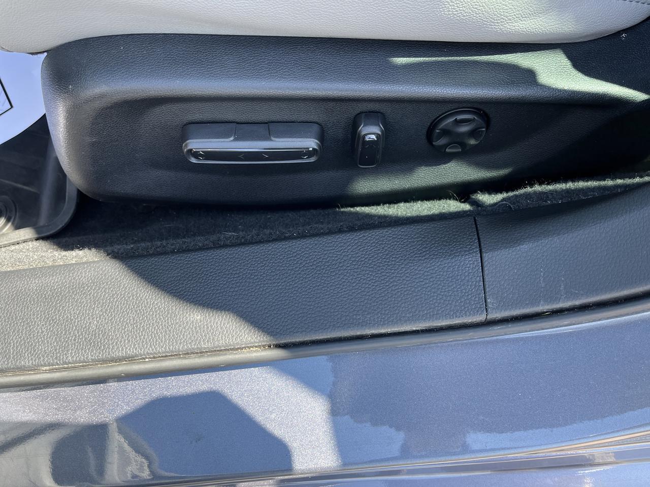 2020 Honda Accord Sedan Touring 2.0T w/Sunroof Nav HtdCldMemLthr Saukville WI