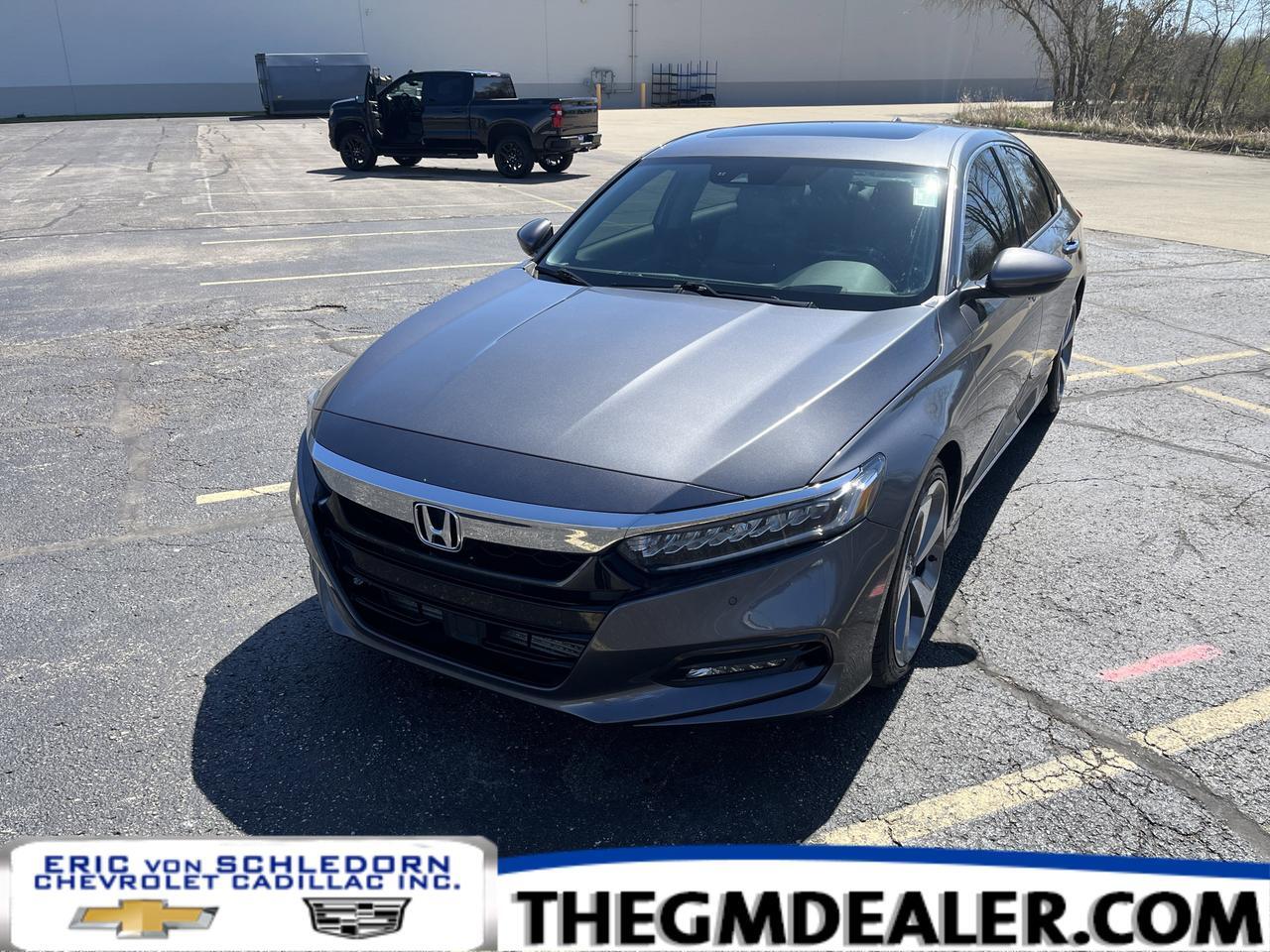 2020 Honda Accord Sedan Touring 2.0T w/Sunroof Nav HtdCldMemLthr