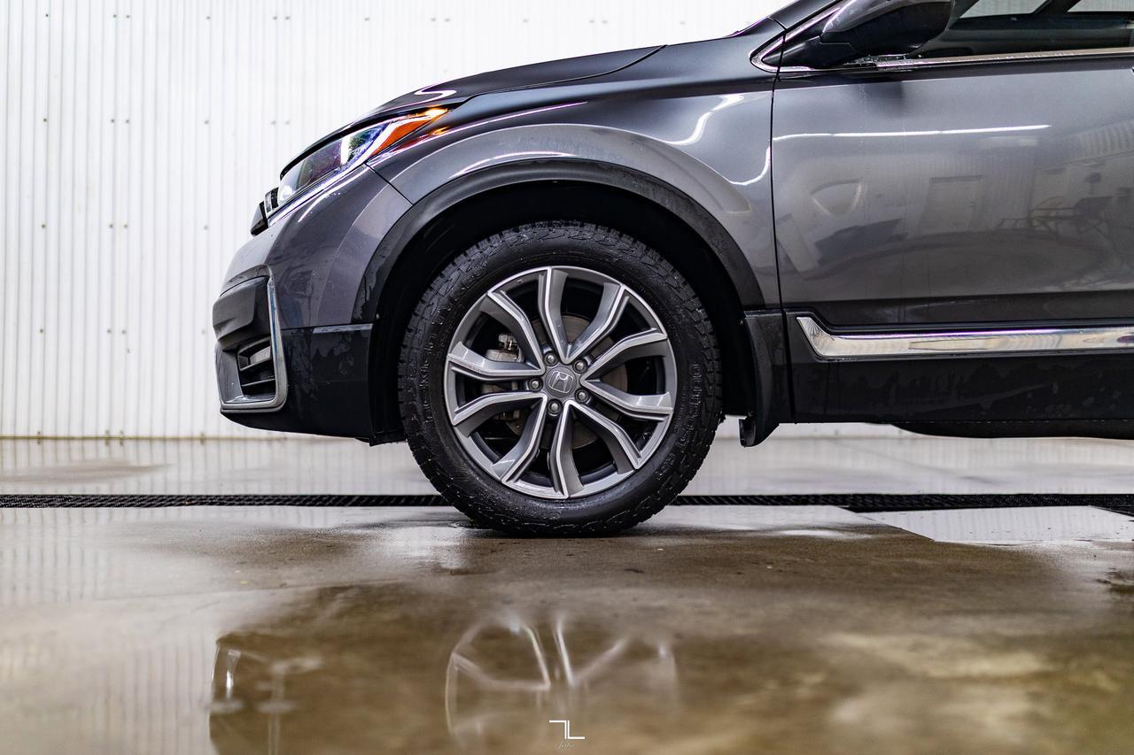 2020 Honda CR-V AWD Touring Leather Roof Nav BCam Red Deer AB