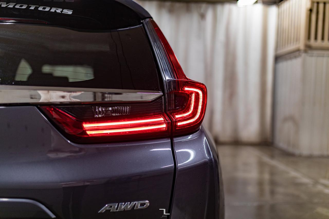 2020 Honda CR-V AWD Touring Leather Roof Nav BCam Red Deer AB