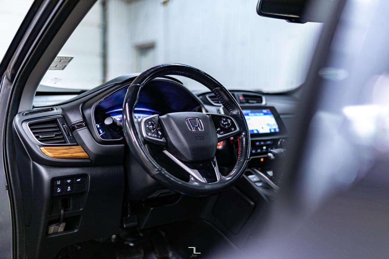 2020 Honda CR-V AWD Touring Leather Roof Nav BCam Red Deer AB