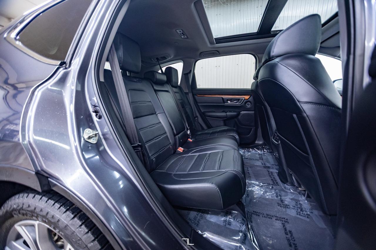 2020 Honda CR-V AWD Touring Leather Roof Nav BCam Red Deer AB