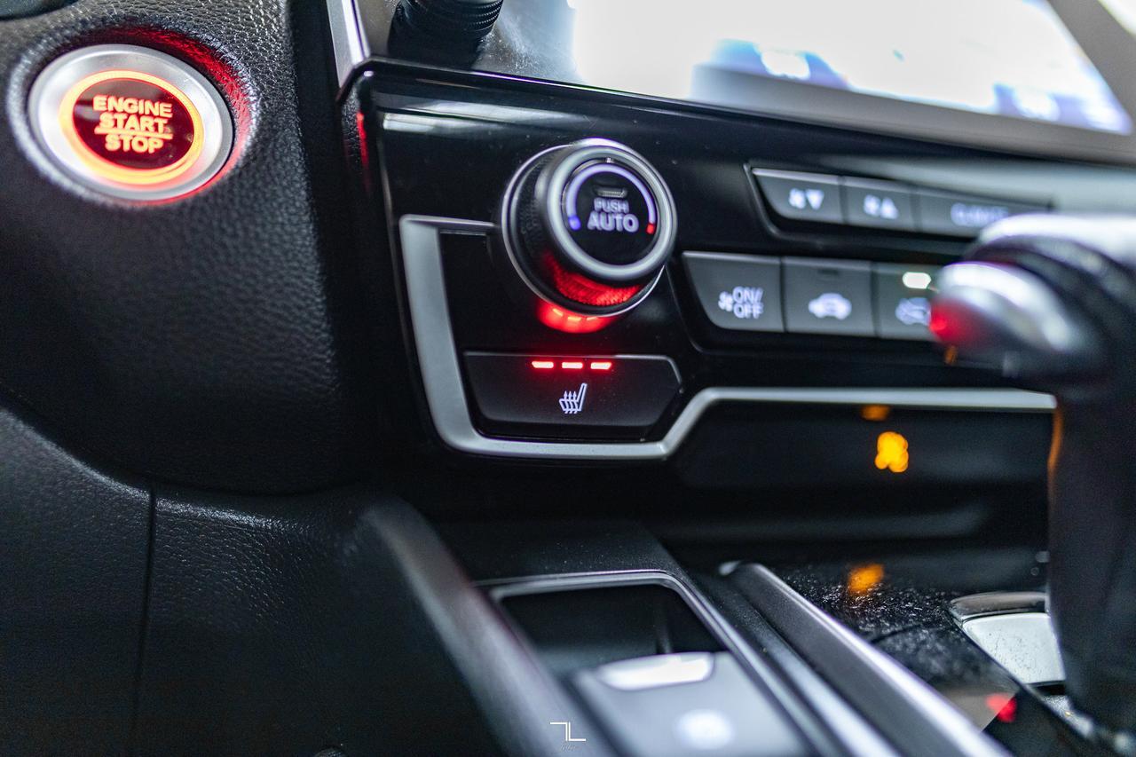 2020 Honda CR-V AWD Touring Leather Roof Nav BCam Red Deer AB