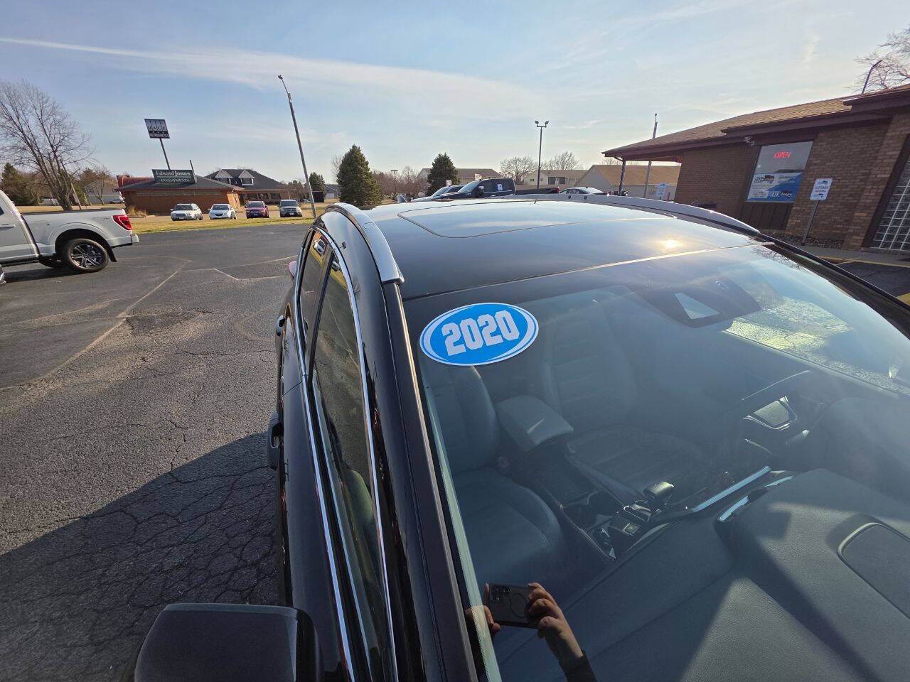 2020 Honda CR-V Touring AWD 4dr SUV Eldridge IA