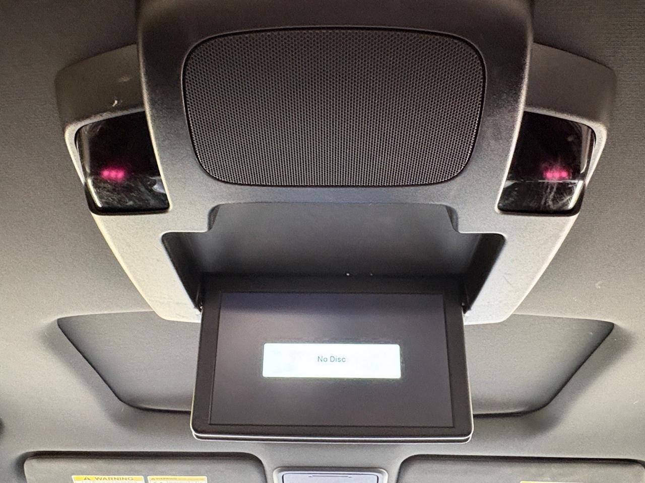 2020 Honda Pilot Black Edition, RUNNING BOARDS, TOW PACKAGE, 3RD ROW SEATS, CAPTAINS CHAIRS, DVD ENTERTAINMENT, 360 BACKUP CAMERA, APPLE CARPLAY/ANDROID AUTO, PANORAMIC MOONROOF, HEATED & A/C SEATS, ROOF RACKS, POWER LIFTGATE, CLEAN CARFAX, BE READY IN THIS HONDA! Virginia Beach VA