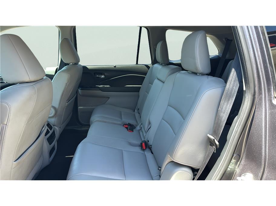 2020 Honda Pilot EX-L Sport Utility 4D Folsom CA