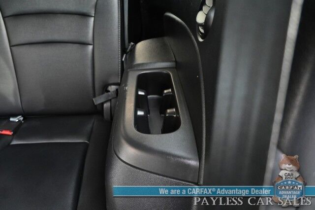 2020 Honda Pilot Touring / AWD / AutoStart / Front & Rear Heated Leather Seats / Sunroof / Navigation / Lane Departure & Blind Spot Alert / Apple CarPlay & Android Auto / Rear Entertainment / 3rd Row / Seats 8 / 26 MPG Anchorage AK