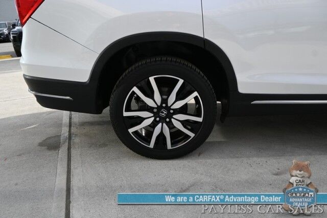 2020 Honda Pilot Touring / AWD / AutoStart / Front & Rear Heated Leather Seats / Sunroof / Navigation / Lane Departure & Blind Spot Alert / Apple CarPlay & Android Auto / Rear Entertainment / 3rd Row / Seats 8 / 26 MPG Anchorage AK
