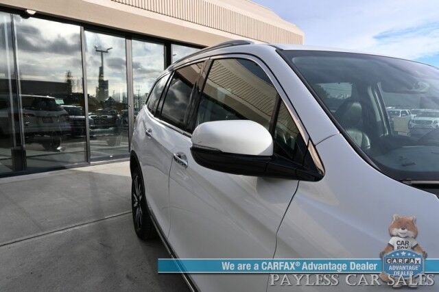2020 Honda Pilot Touring / AWD / AutoStart / Front & Rear Heated Leather Seats / Sunroof / Navigation / Lane Departure & Blind Spot Alert / Apple CarPlay & Android Auto / Rear Entertainment / 3rd Row / Seats 8 / 26 MPG Anchorage AK