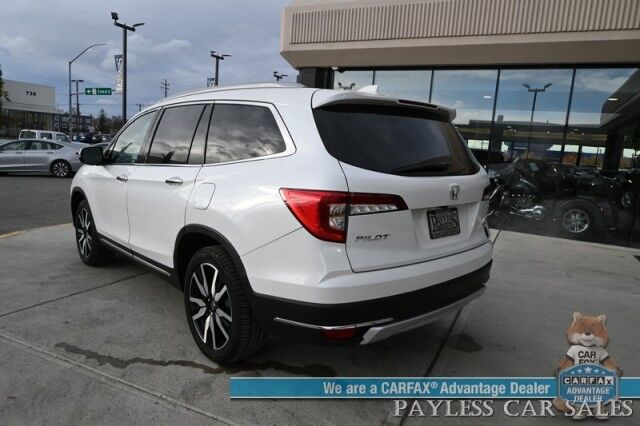 2020 Honda Pilot Touring / AWD / AutoStart / Front & Rear Heated Leather Seats / Sunroof / Navigation / Lane Departure & Blind Spot Alert / Apple CarPlay & Android Auto / Rear Entertainment / 3rd Row / Seats 8 / 26 MPG Anchorage AK