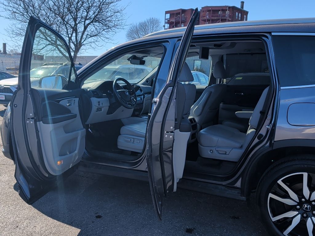 2020 Honda Pilot Touring Worcester MA