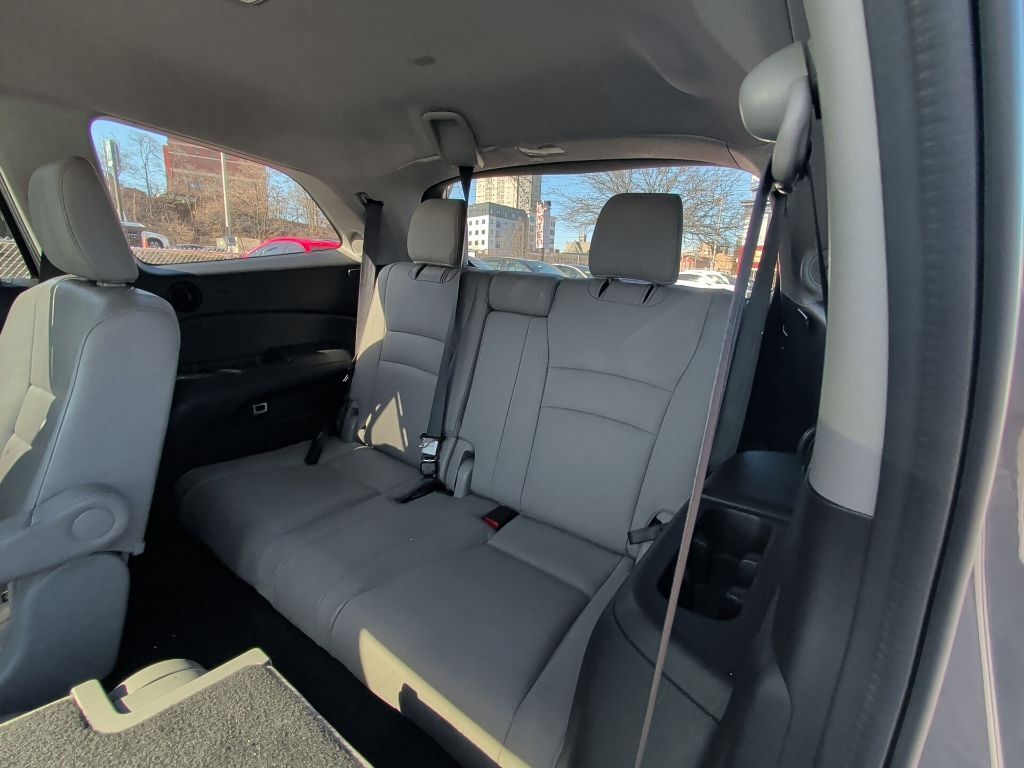 2020 Honda Pilot Touring Worcester MA