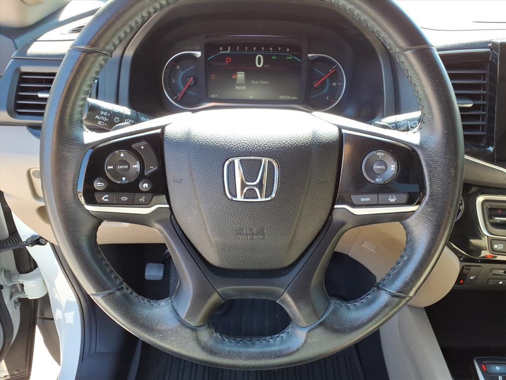 2020 Honda Pilot Touring w/Rear Captain&apos;s Chairs Roanoke VA