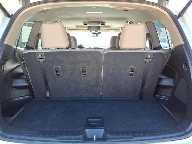 2020 Honda Pilot Touring w/Rear Captain's Chairs Roanoke VA