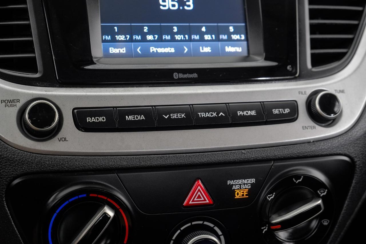 2020 Hyundai Accent SE AUTOMATIC REAR CAMERA BLUETOOTH CRUISE CONTROL REMOTE KEYLESS ENTRY Carrollton TX